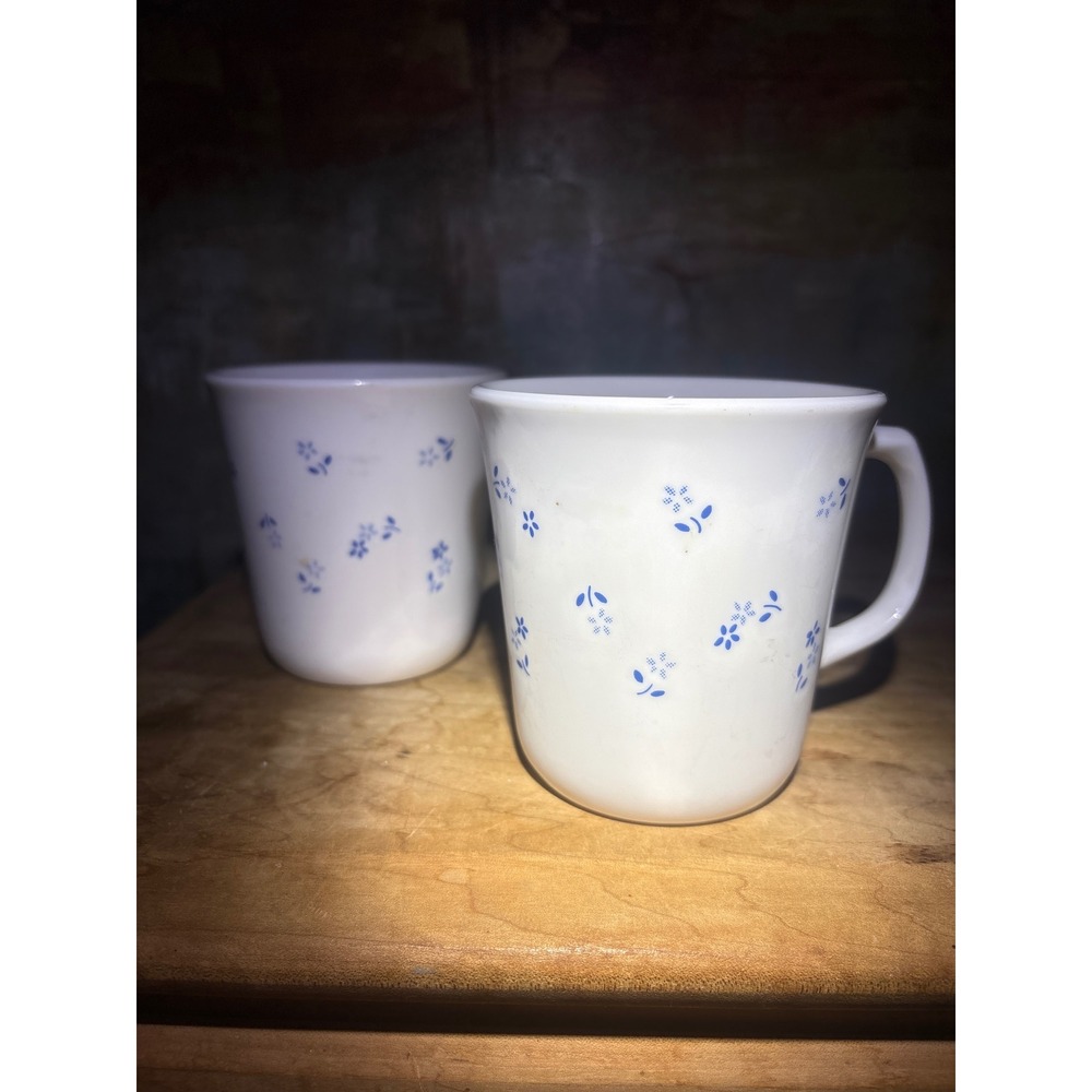 Corning USA Provincial Blue Mugs Set of 2 White Vitrelle Floral Coffee Cups